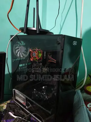 Desktop Computer Asus A4110 8GB Intel Core i5 SSD 256GB