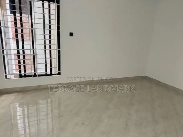 20-bedroom House in Basundhara for Sale