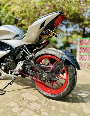 Suzuki GSX-R 2022 Silver