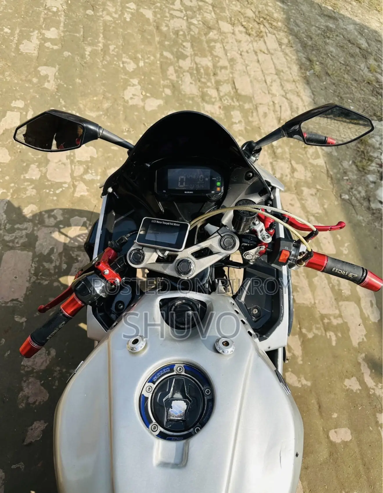Suzuki GSX-R 2022 Silver