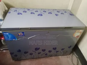 Walton 300 Litre Chest Freezer