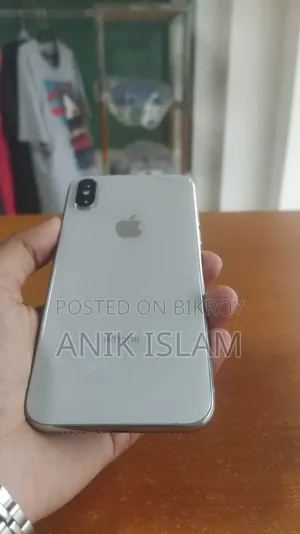 Apple iPhone X 64 GB White