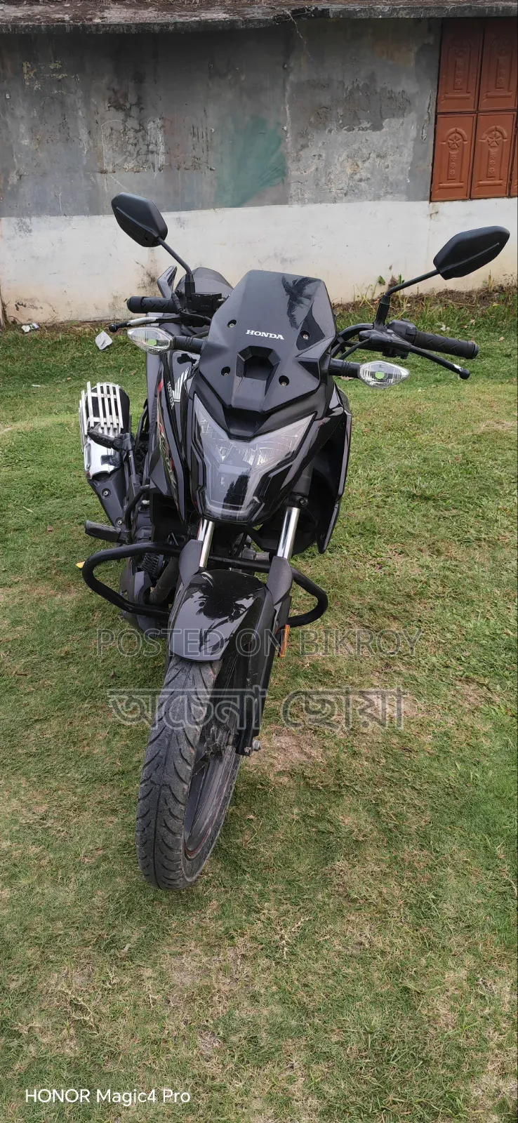 Honda 2025 Black