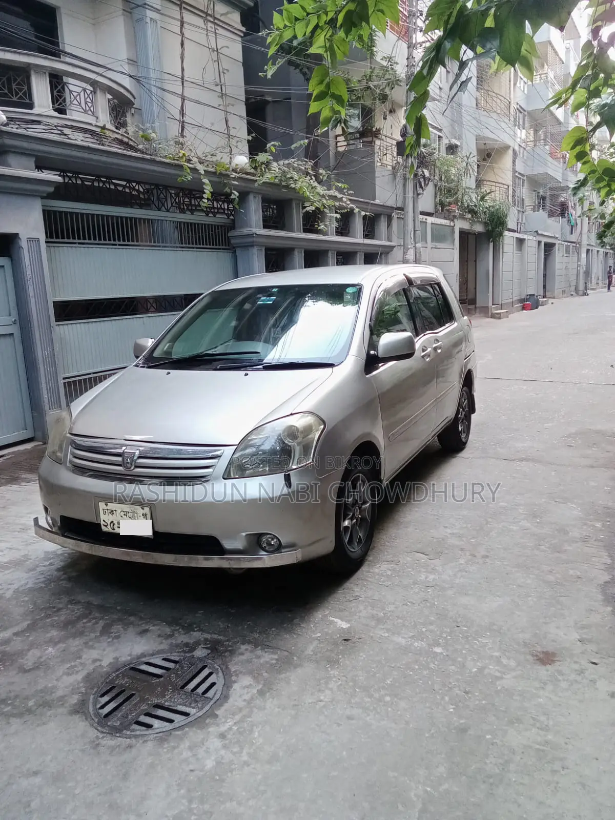 Toyota Raum 2005 Silver