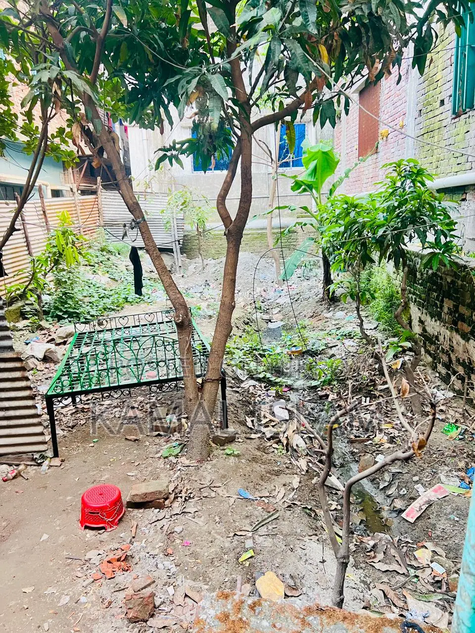 সোয়া এক কাঠা জমি বিক্রি