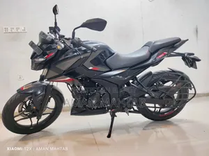 Bajaj Pulsar N160 2024 ব্ল্যাক