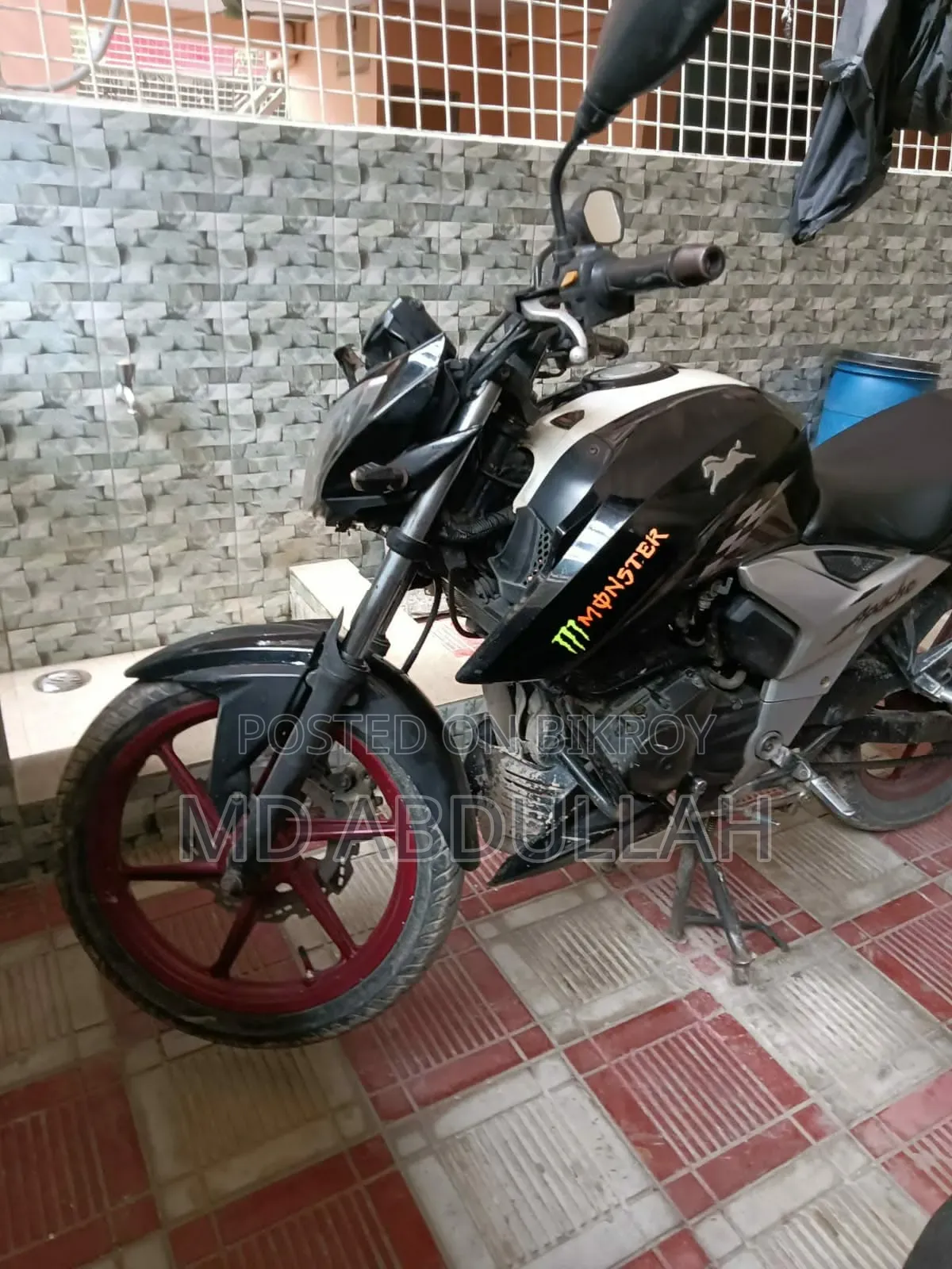 TVS Apache RTR 160 4V 2019 Black
