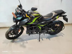 বাজাজ পালসার এন১৬০ ২০২৩ ব্ল্যাক