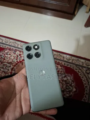Motorola Edge 60 Pro 256 GB Gray