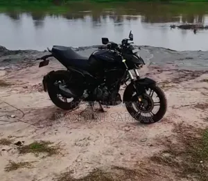 Hero Xtreme 125R 2025 Black