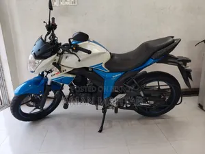 Suzuki Gixxer Monotone 2017 White