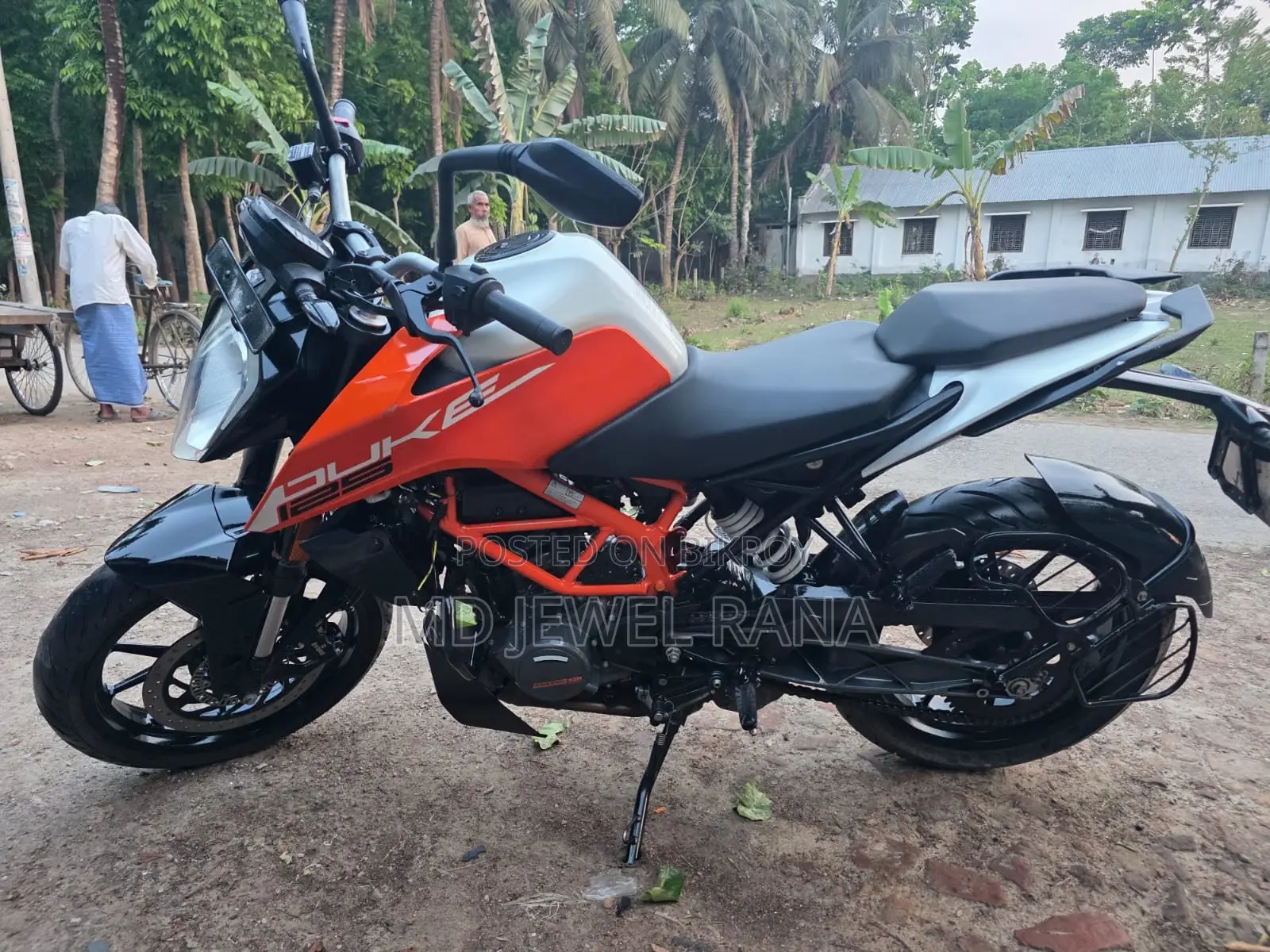কেটিএম ডিউক ১২৫ ২০২৩ অরেঞ্জ