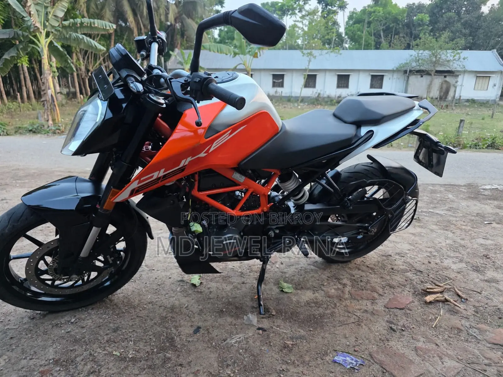 কেটিএম ডিউক ১২৫ ২০২৩ অরেঞ্জ