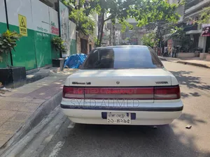 Toyota Corolla 1990 Pearl