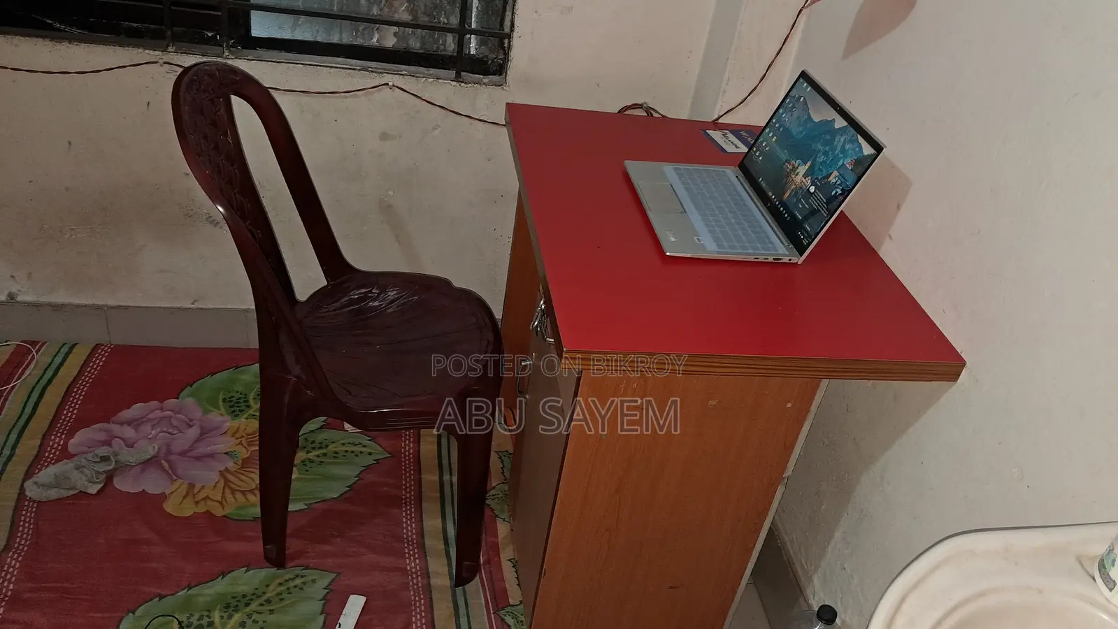 Almost new study table and chair – urgent sale