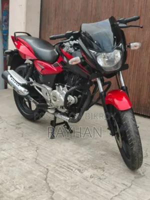 Bajaj Pulsar 150 2015 Red