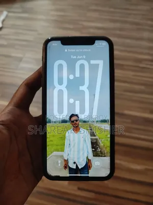 New Apple iPhone 11 128 GB Black