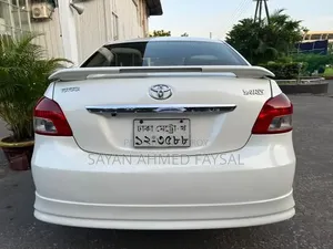 Toyota Yaris 2006 White
