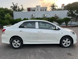 Toyota Yaris 2006 White