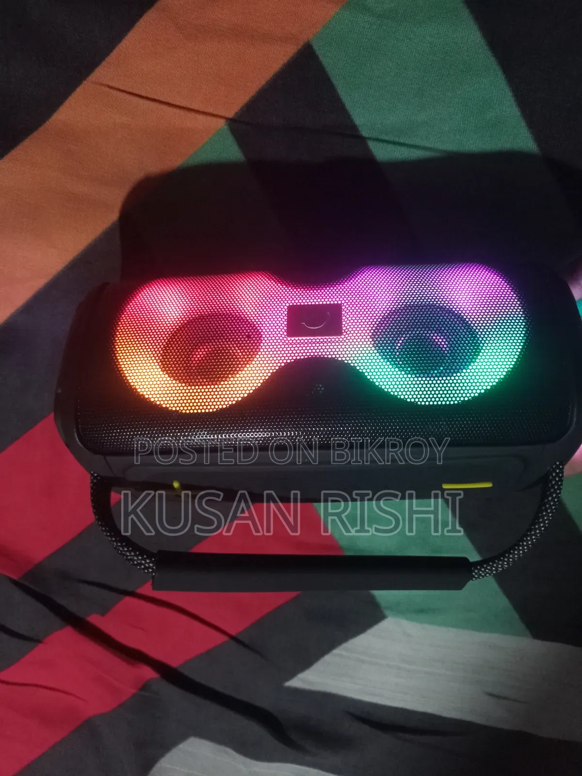 ইটি-৩১২ পোর্টেবল ওয়্যারলেস স্পিকার