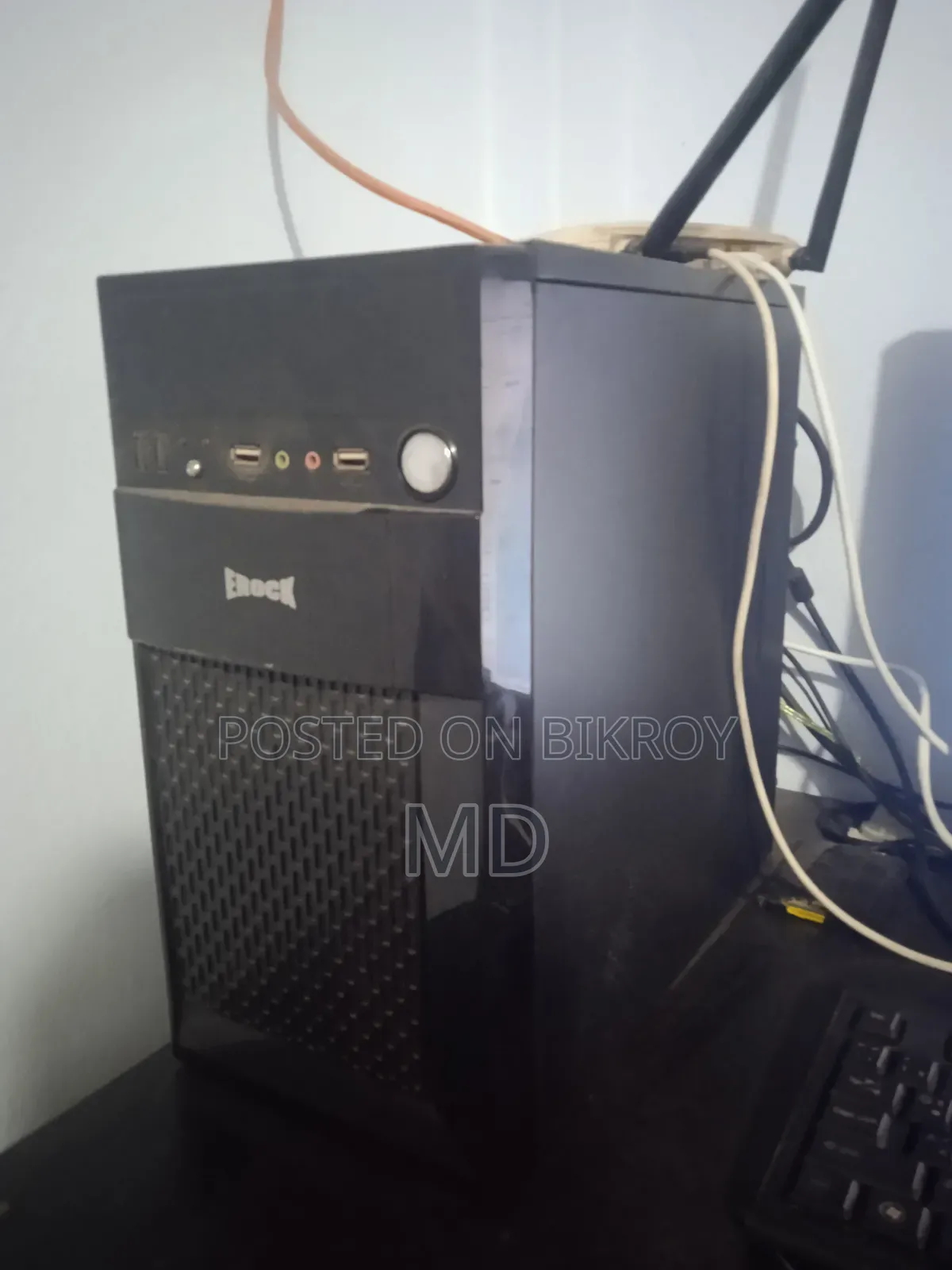 Desktop Computer Gigabyte GB-BXi3H-4010 4GB Intel Core I3 HDD 320GB