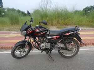 Bajaj Discover 125 2017 Black