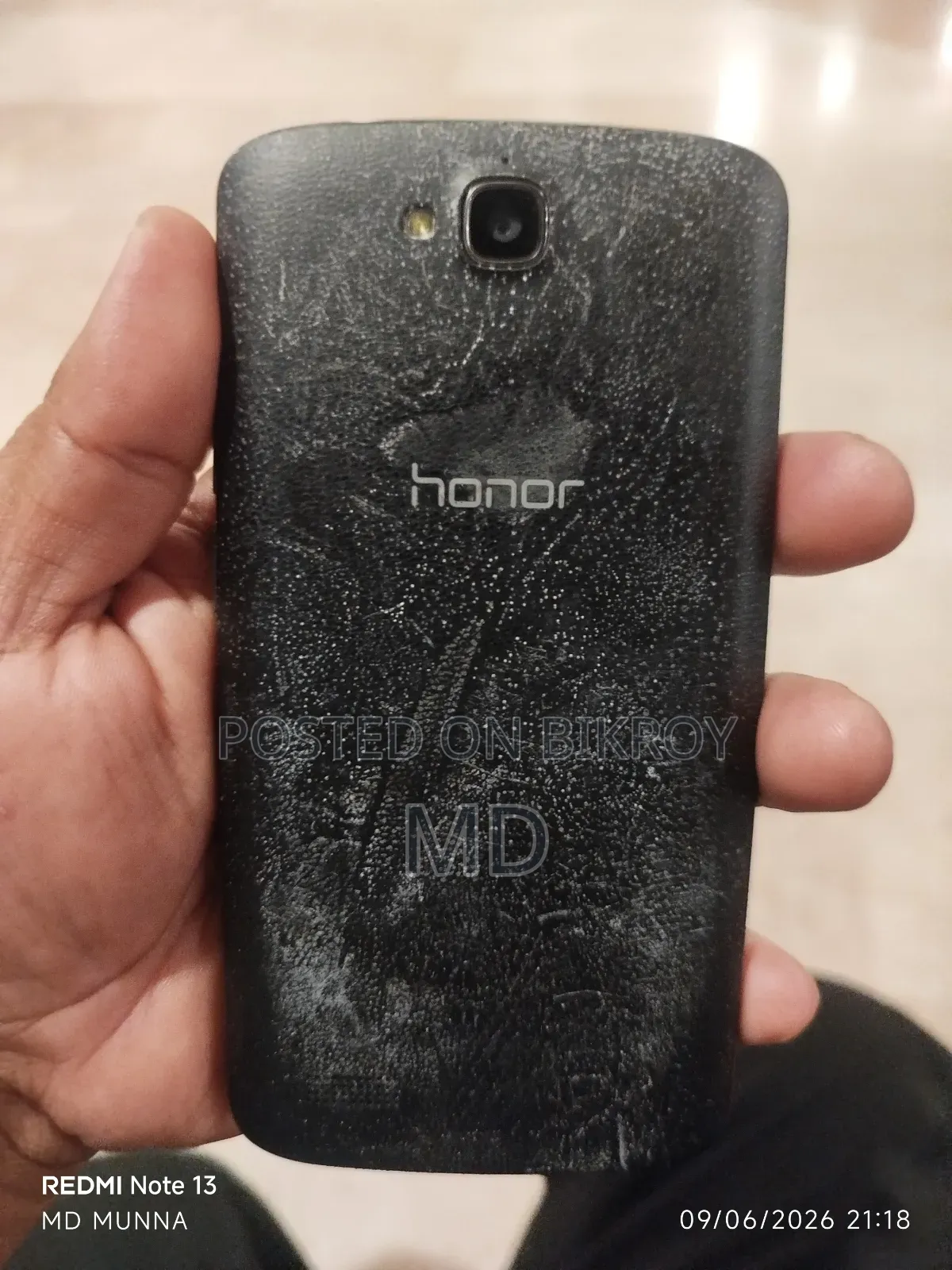 Honor Black