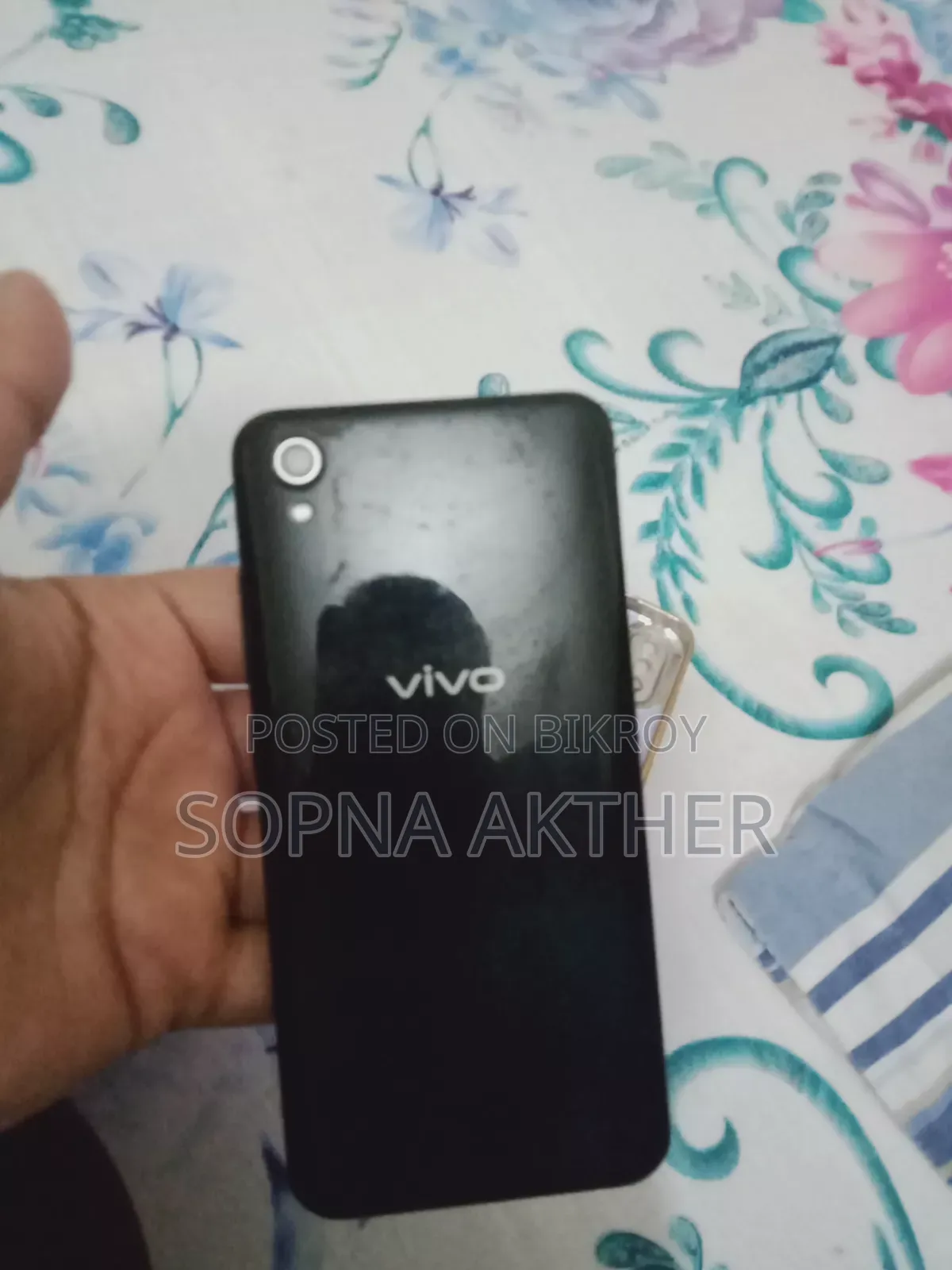 Vivo Y1s 32 GB Black