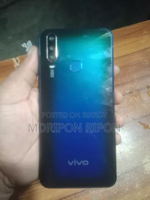 Vivo Y12 64 GB Blue