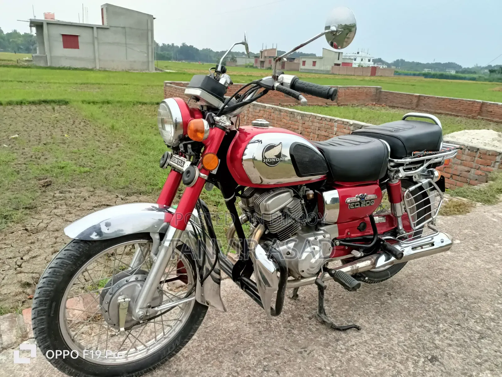 Honda 1996 Red