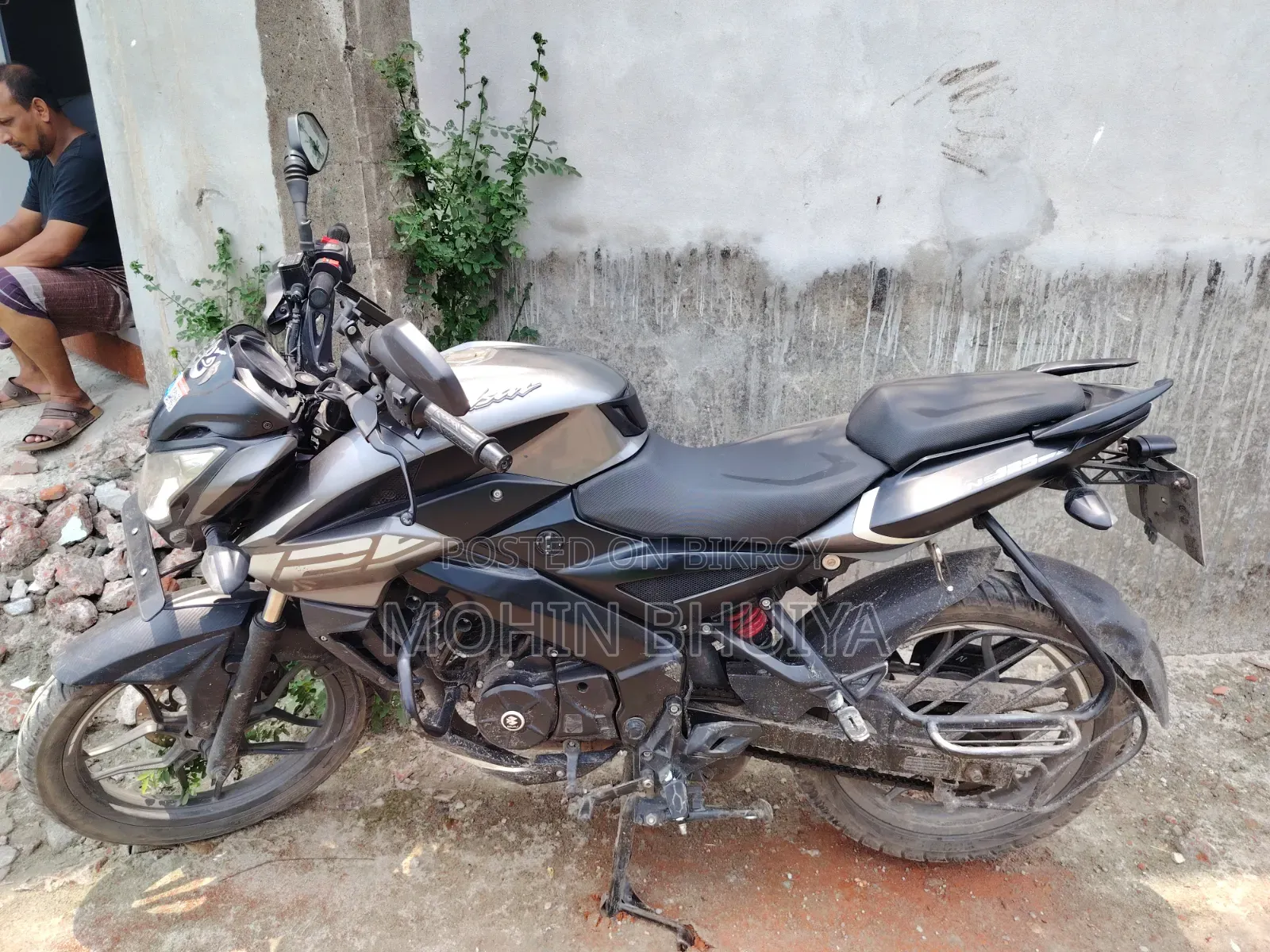 Bajaj Pulsar 125 2023