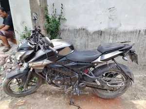 Bajaj Pulsar 125 2023