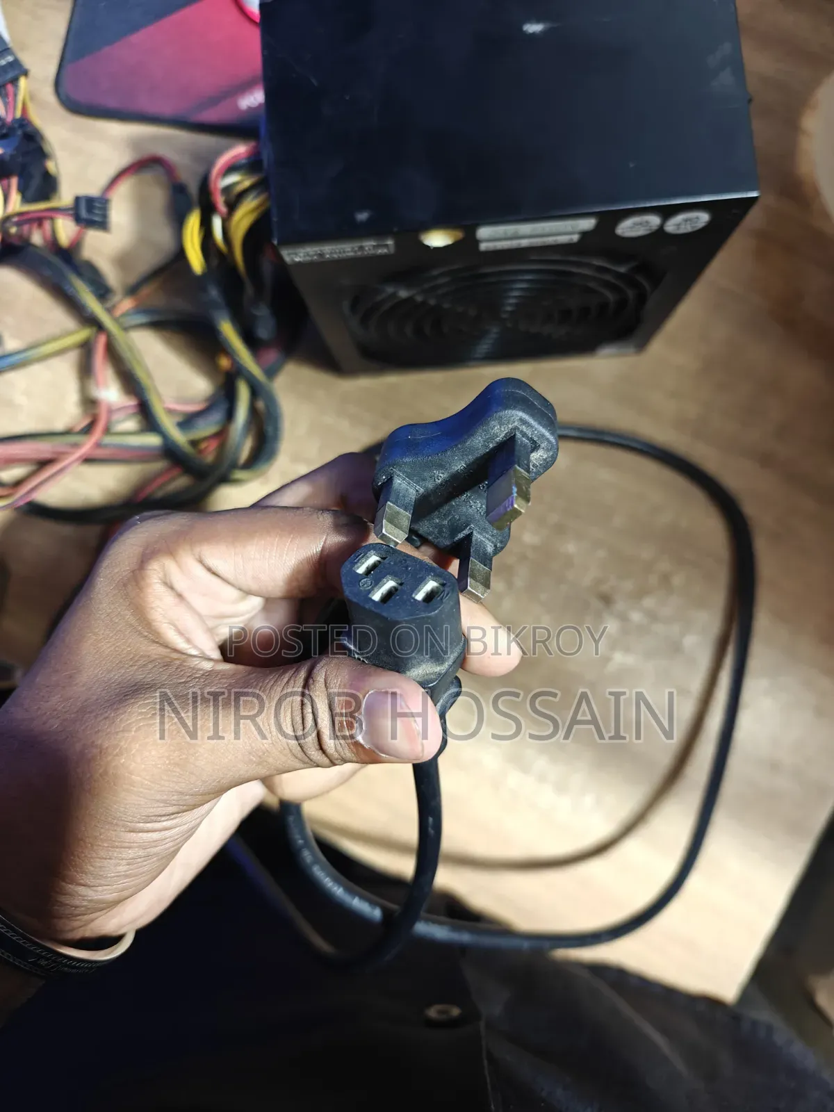 Gigabyte 720w Power Supply