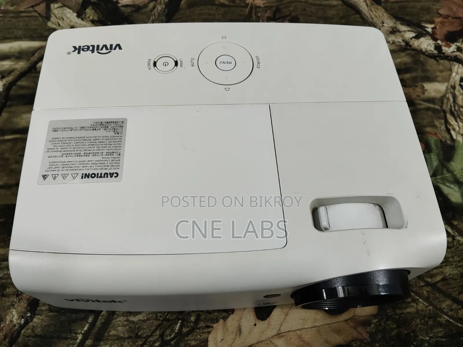 Vivitek D552 DLP Projector