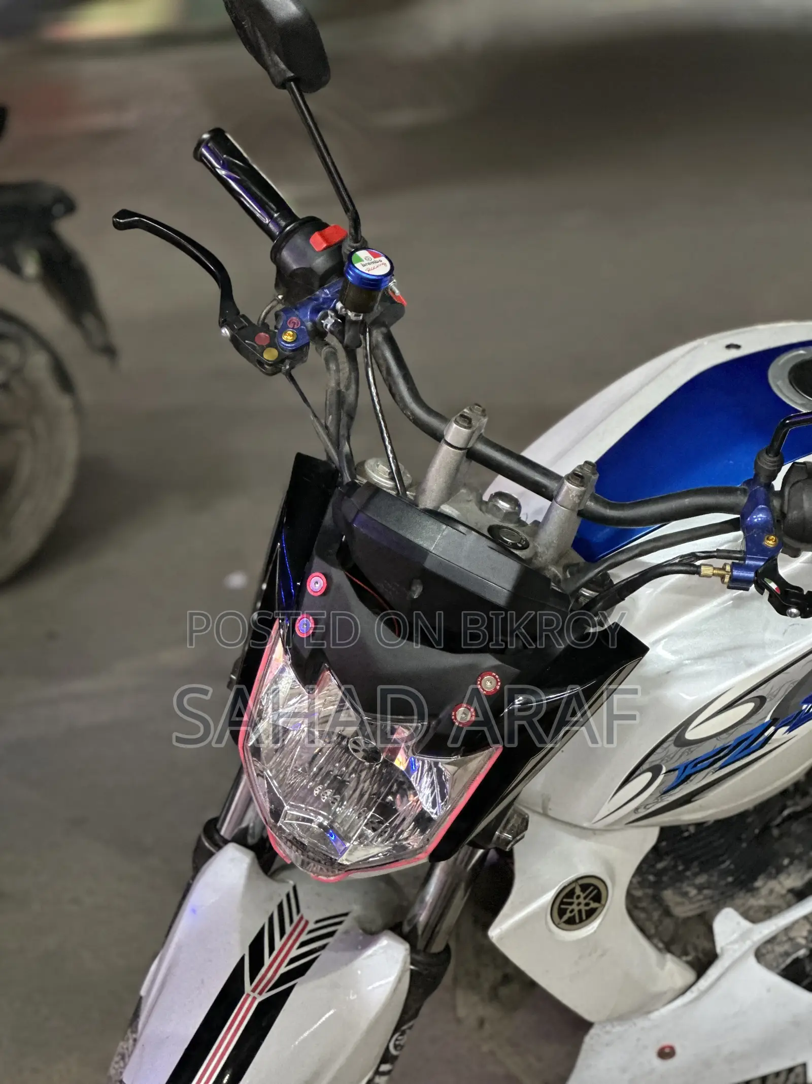 Yamaha FZ 2013 White