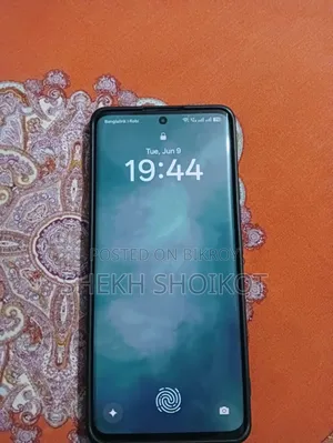 Realme 10 Pro+ 128 GB Silver