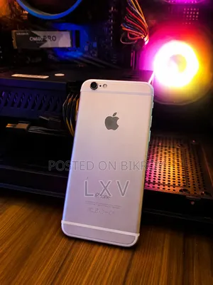 Apple iPhone 6 16 GB Gold
