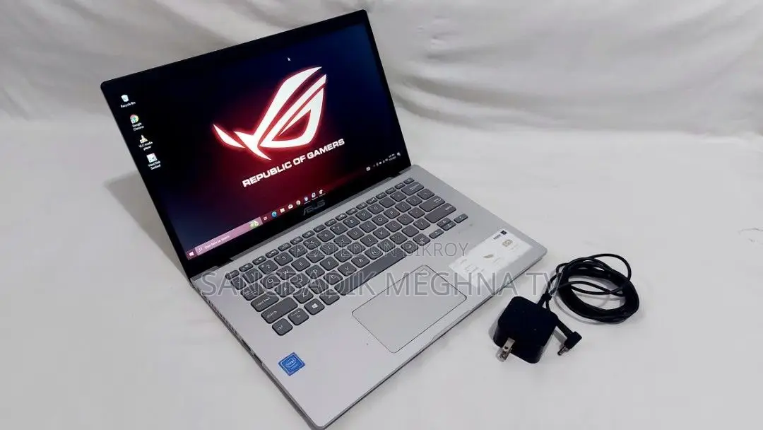 ল্যাপটপ Asus 3GB Intel SSD 256GB