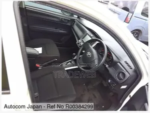 Toyota Corolla Fielder 2020 White