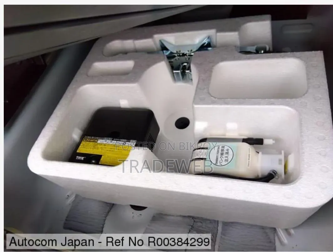 Toyota Corolla Fielder 2020 White
