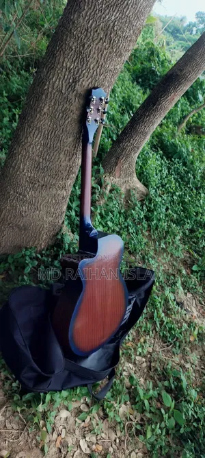Monster Spanish Guitar – Premium Look, Sweet Sound!