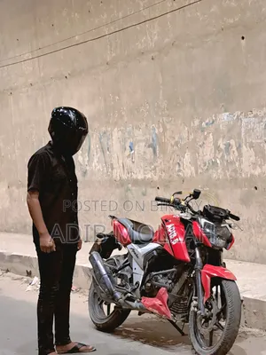 TVS Apache 160 4V 2021 Red