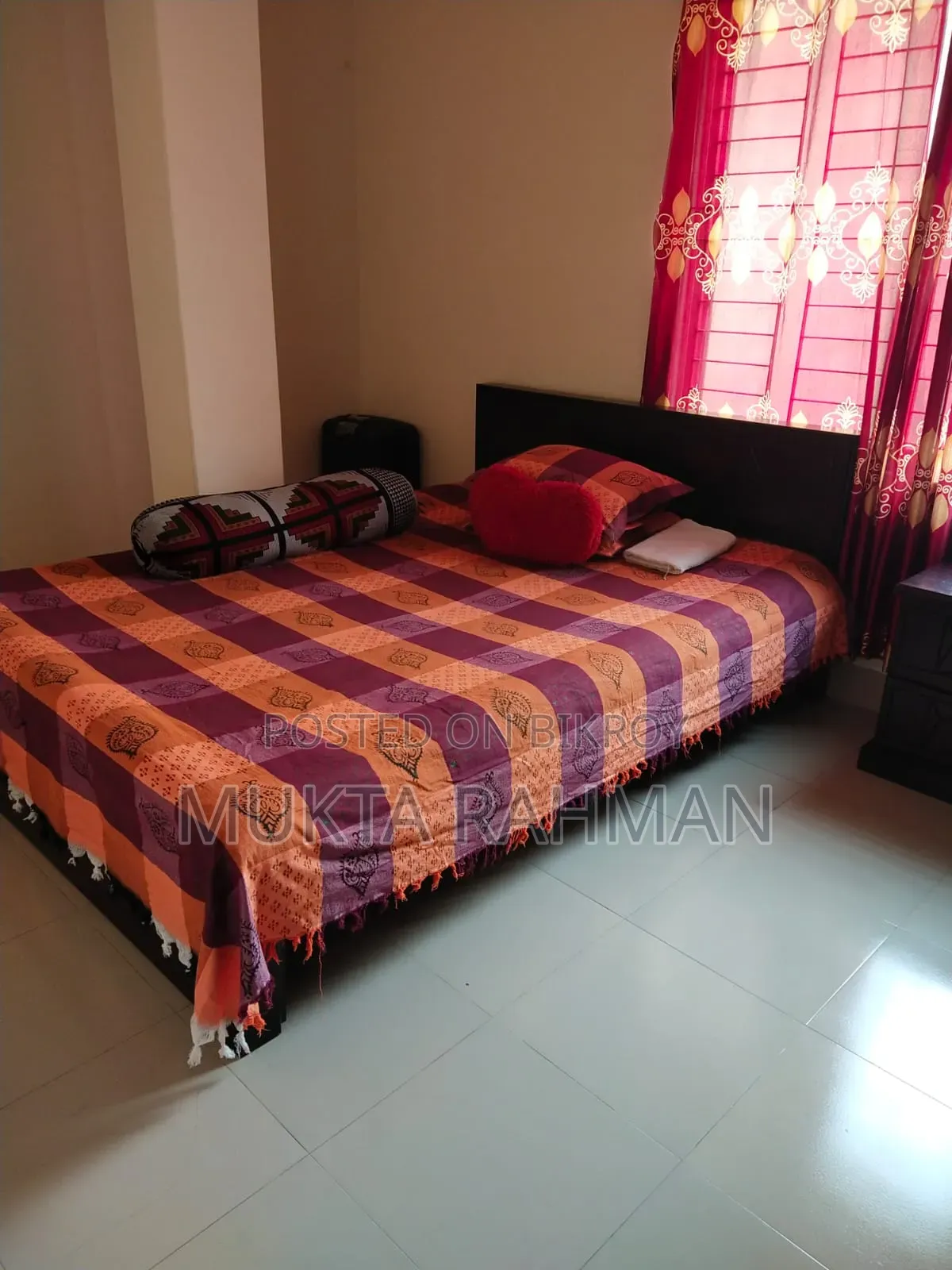 5 Feet by 7 Feet Bed with Side Box