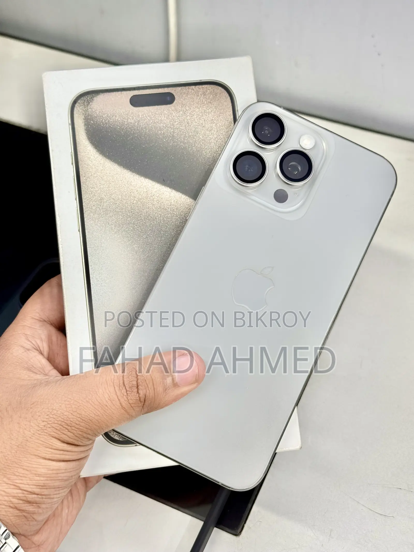 Apple iPhone 15 Pro Max 256 GB Gray