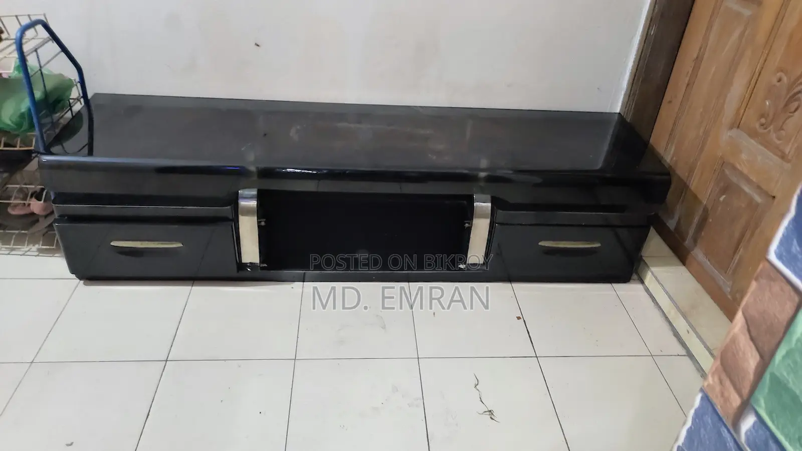Glass Top Smart Tv Trolley
