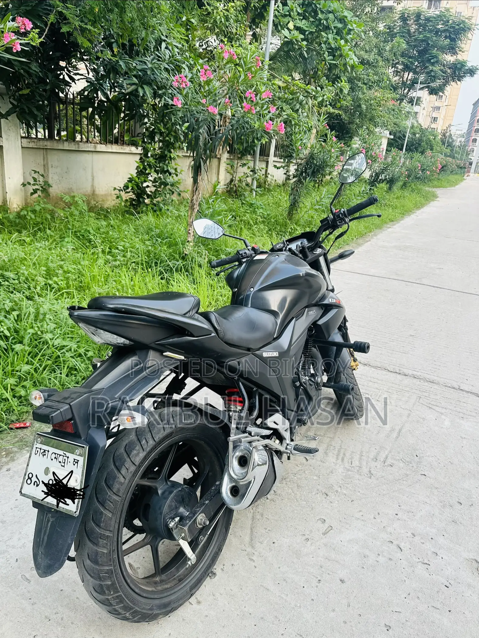 সুজুকি জিক্সার মনোটোন ২০২৪ ব্ল্যাক