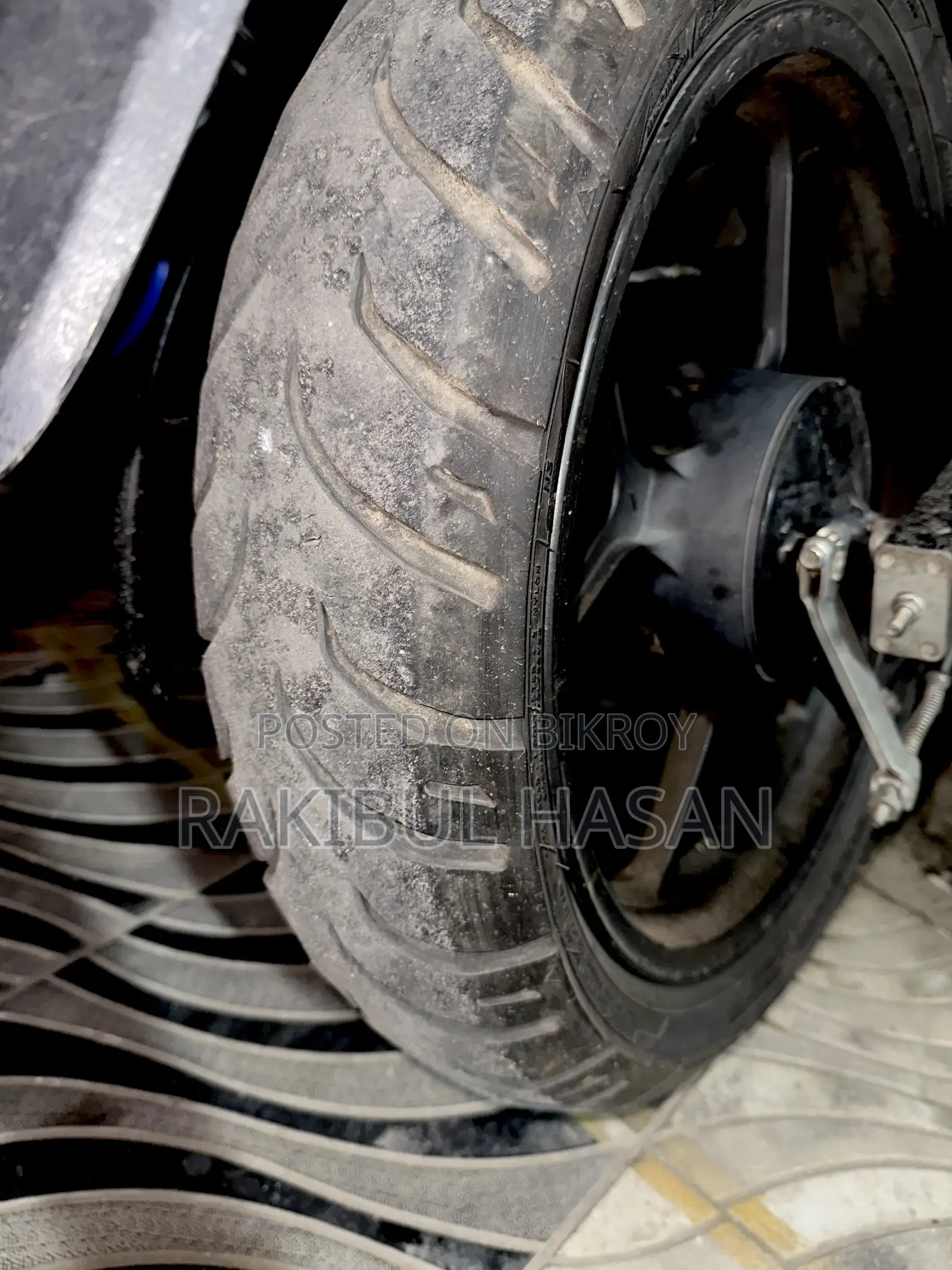 সুজুকি জিক্সার মনোটোন ২০২৪ ব্ল্যাক