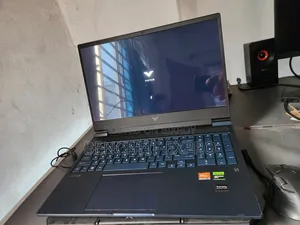 Laptop HP Victus 16 16GB AMD Ryzen 5 SSD 512GB