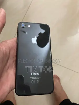 New Apple iPhone 8 128 GB Black