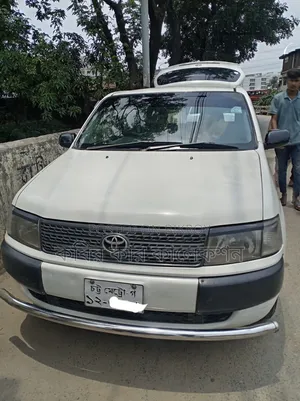 টয়োটা প্রোবক্স ২০০৬ সাদা